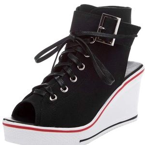 Women's Peep Toe Canvas Wedge Heeled Platform Fashion Sneaker NEW never worn
